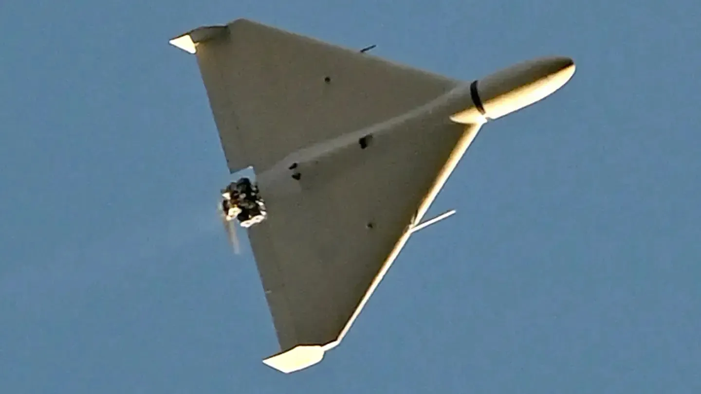 Rosyjski bezpilotowiec uderzeniowy dalekiego zasięgu Gerań 2 (Shahed 136) – najpopularniejszy rosyjski środek napadu powietrznego w Ukrainie