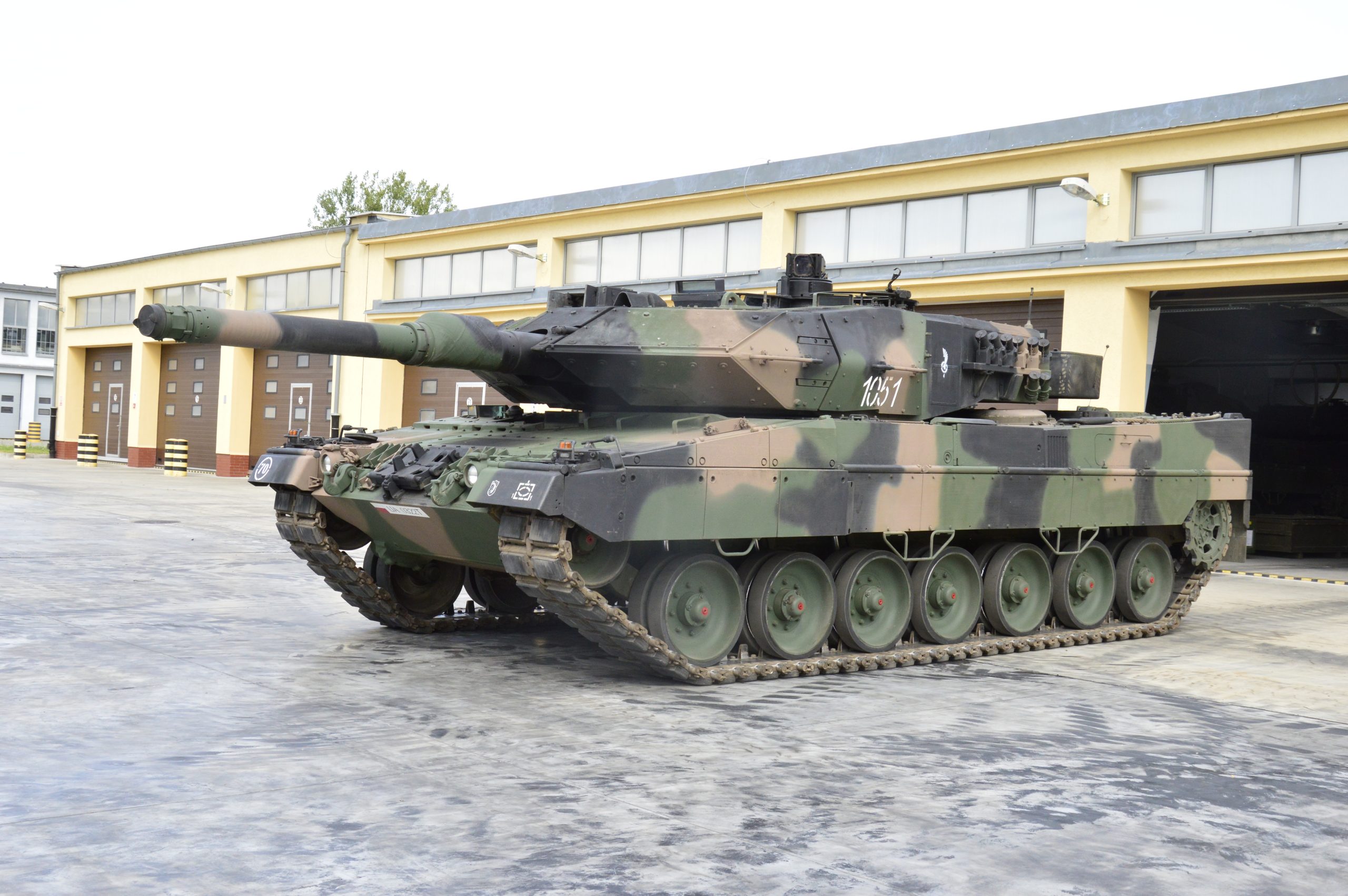 1. Polski Leopard 2A5 w macierzystej jednostce w Żaganiu - należy do 34 Brygady Kawalerii Pancernej im. Hetmana Wielkiego Koronnego Jana Zamoyskiego.  Fot. Michał Fiszer 
